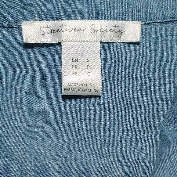 URBAN PLANET chambray crop button shirt - Picture 7 of 9